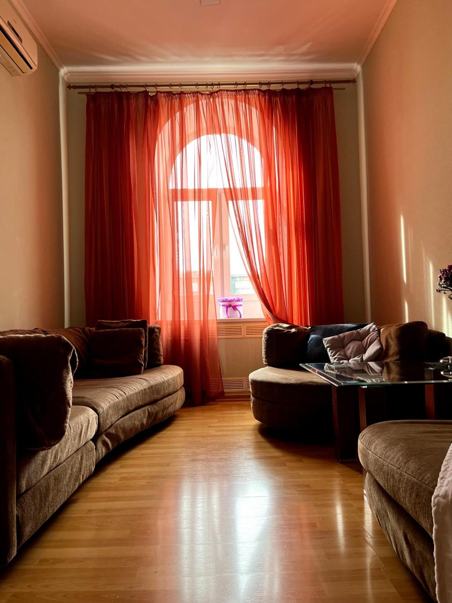 Світло Є! Історичний Центр! Apartment Kyiv Exterior photo