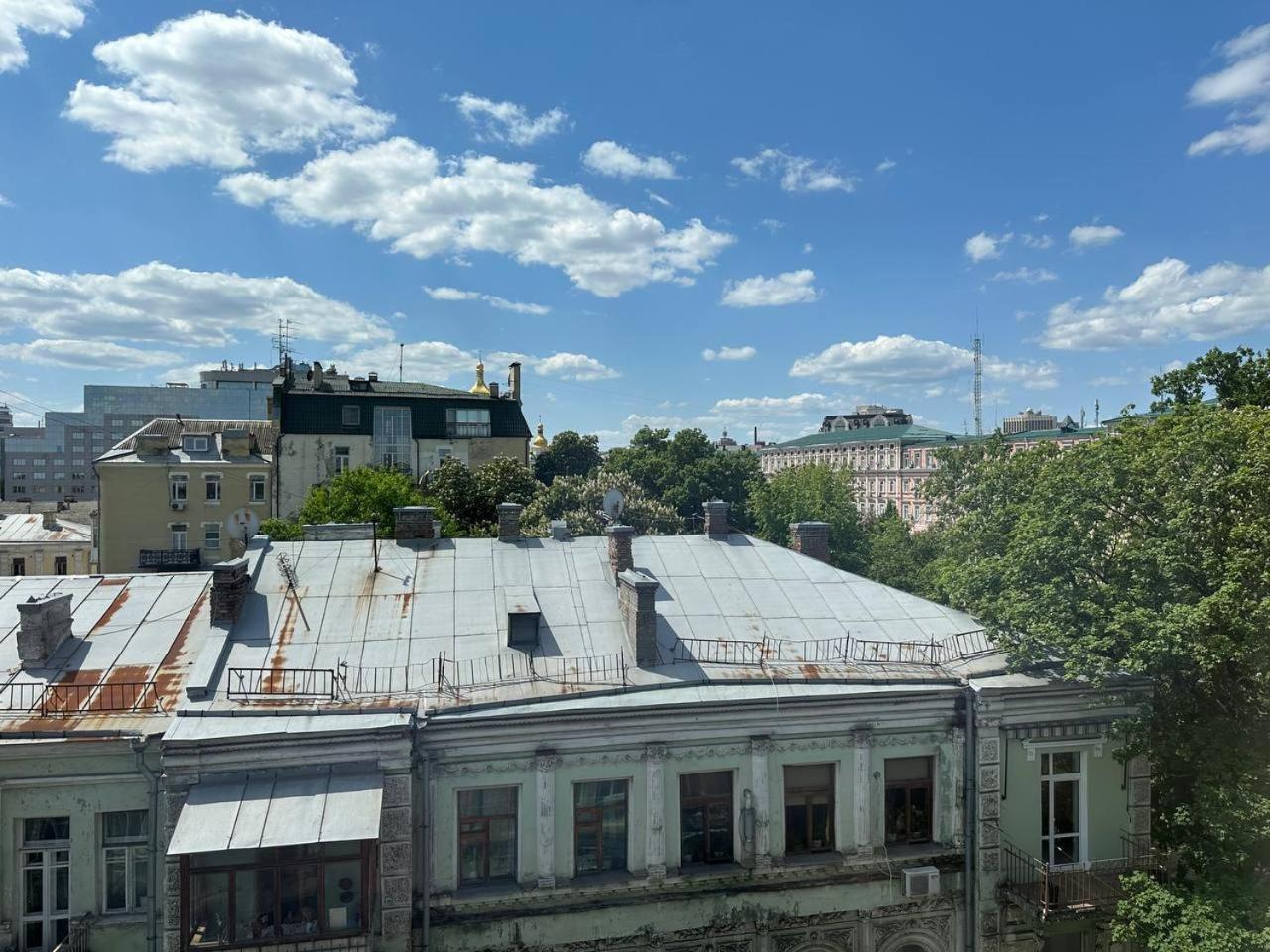 Світло Є! Історичний Центр! Apartment Kyiv Exterior photo